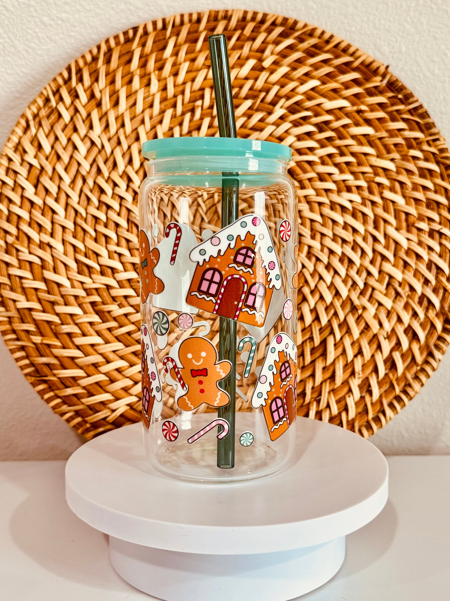 Christmas Ginger Bread House 16oz Glass Cup