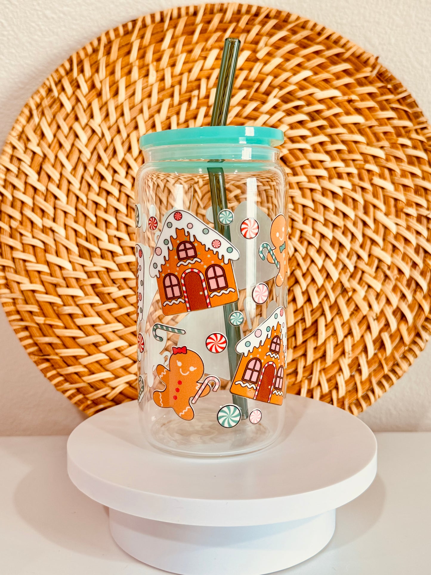 Christmas Ginger Bread House 16oz Glass Cup