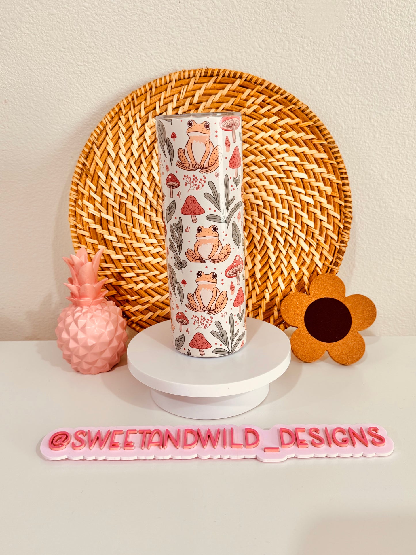 Cute Frog 20oz Skinny Tumbler